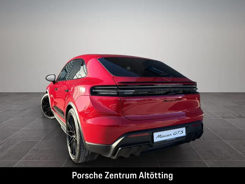 Gebraucht Porsche Macan 419 kW (571 PS) 2026 Rot SUV