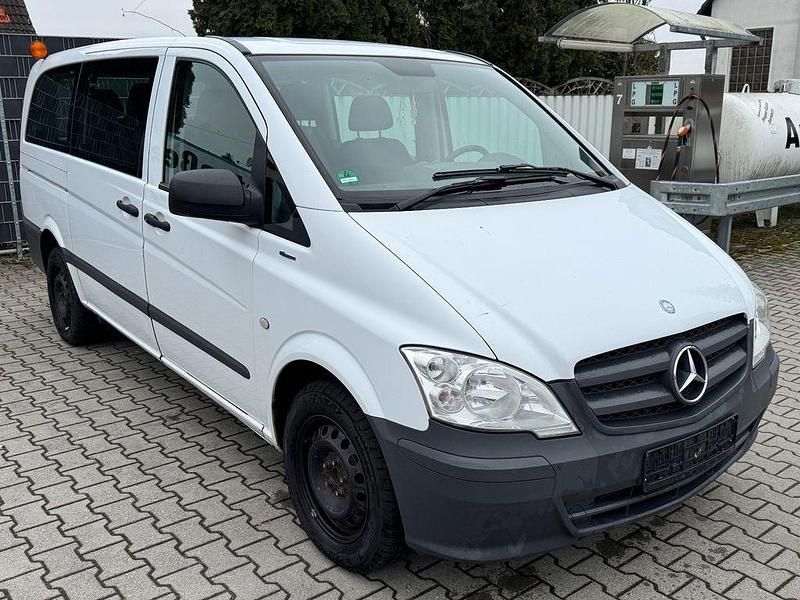 Gebraucht Mercedes Vito 95 PS (69 kW) 2012 Weiß Van
