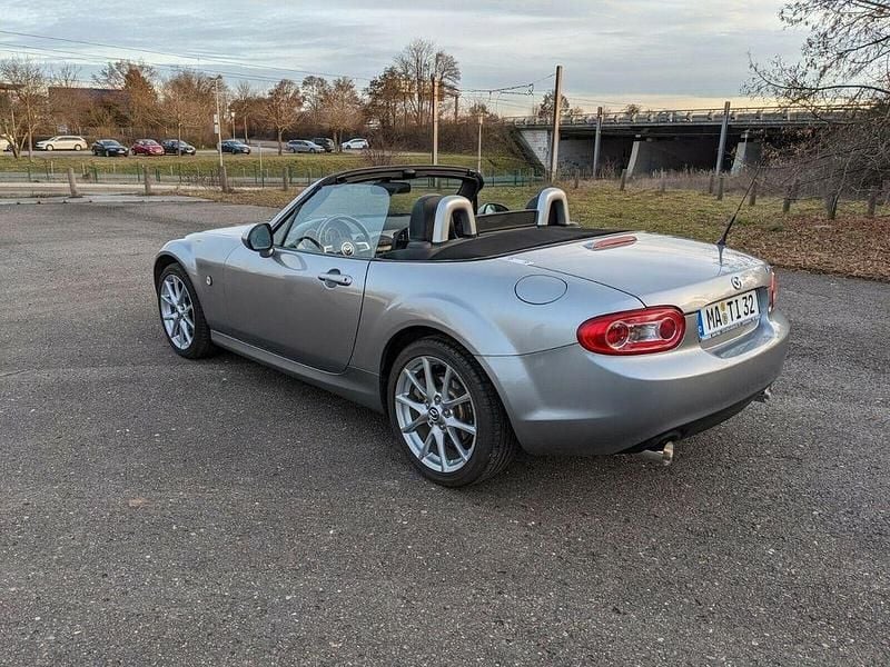Gebraucht Mazda MX5 Sports-Line 160 PS (117 kW) 2010 Silber Cabrio