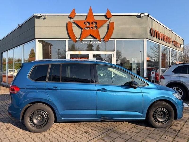 Andere Gebraucht 2020 VW Touran IQ Drive Van / Kleinbus | 10.950 € (Superpreis) - Bild 1/4