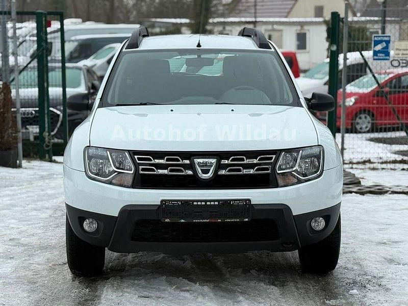 Gebraucht Dacia Duster Lauréate 105 PS (77 kW) 2014 Weiß SUV