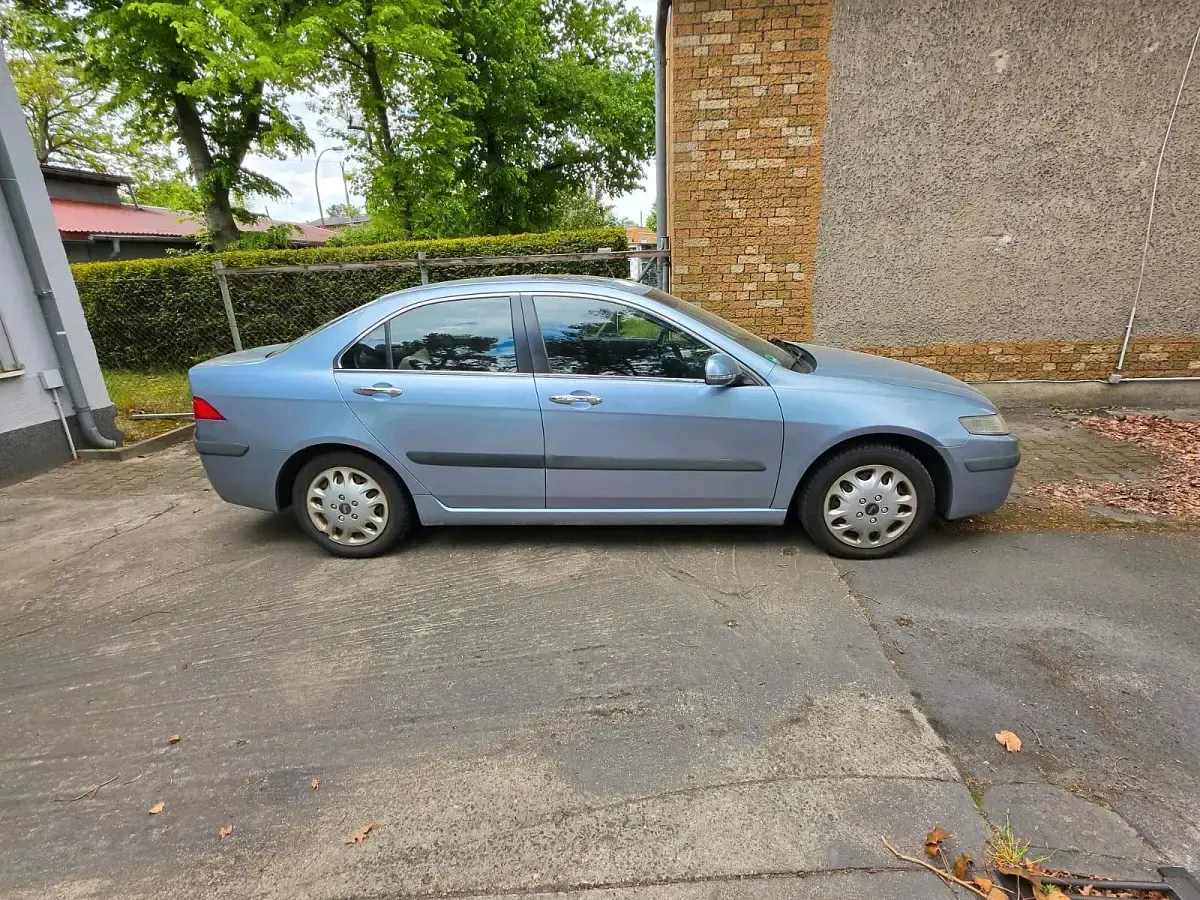 Occasion Honda Accord 140 ch (102 kW) 2004 Bleue Berline