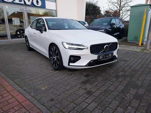 Gebraucht Volvo S60 184 PS (135 kW) 2023 Limousine