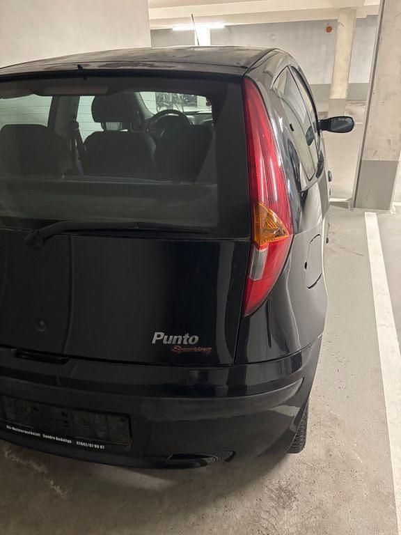 Gebraucht Fiat Punto 80 PS (58 kW) 2001 Schwarz Kleinwagen