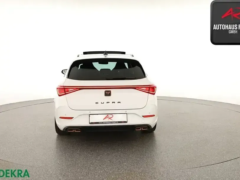 Używany Cupra Leon 204 KM (150 kW) 2022 Biały Kombi