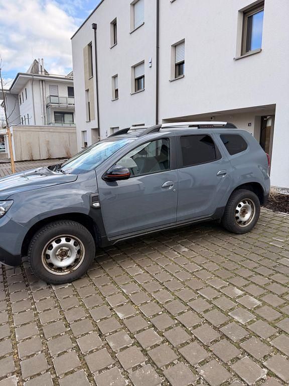 Gebraucht Dacia Duster Extreme 131 PS (96 kW) 2022 Grau SUV