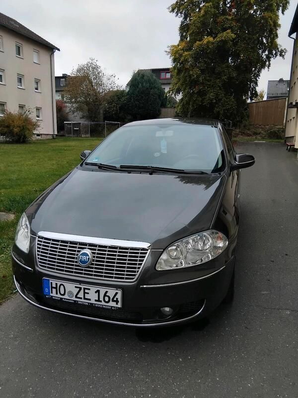 Braun Gebraucht 2006 Fiat Croma Kombi | 1.600 € (Fairer Preis) - Bild 1/4