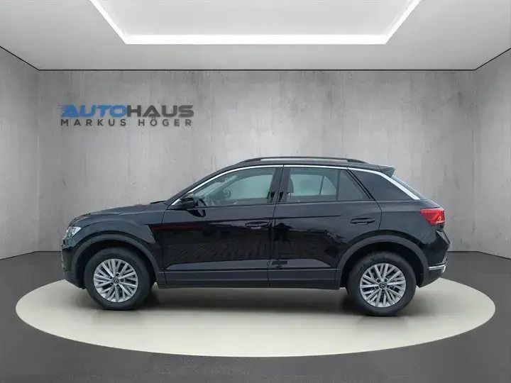 Black magic Gebraucht 2022 VW T-Roc Style SUV | 21.440 € (Etwas zu teuer) - Bild 1/3