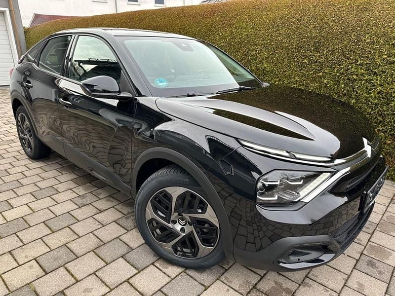 Gebraucht Citroën C4 PureTech 131 PS (96 kW) 2024 Schwarz Limousine