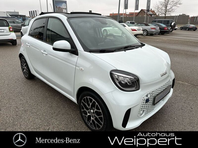 Gebraucht Smart ForFour Electric Drive Prime Exclusive 60 kW (82 PS) 2021 Weiß Limousine