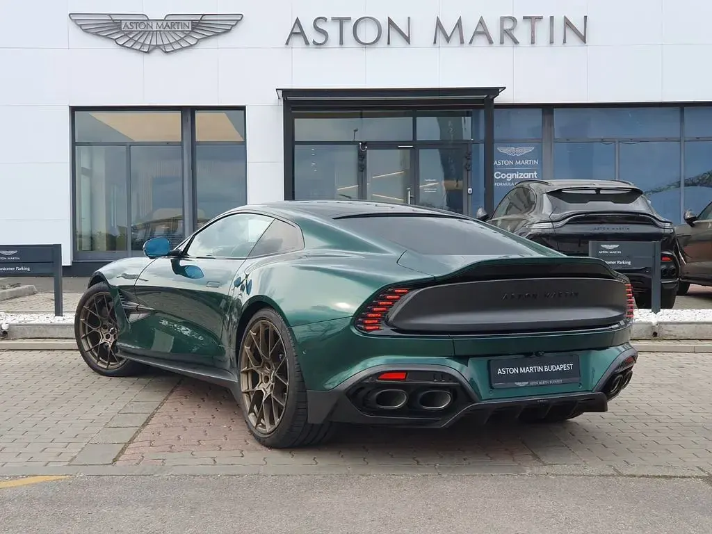 Gebraucht Aston Martin Vanquish 835 PS (614 kW) 2024 Grün Coupé