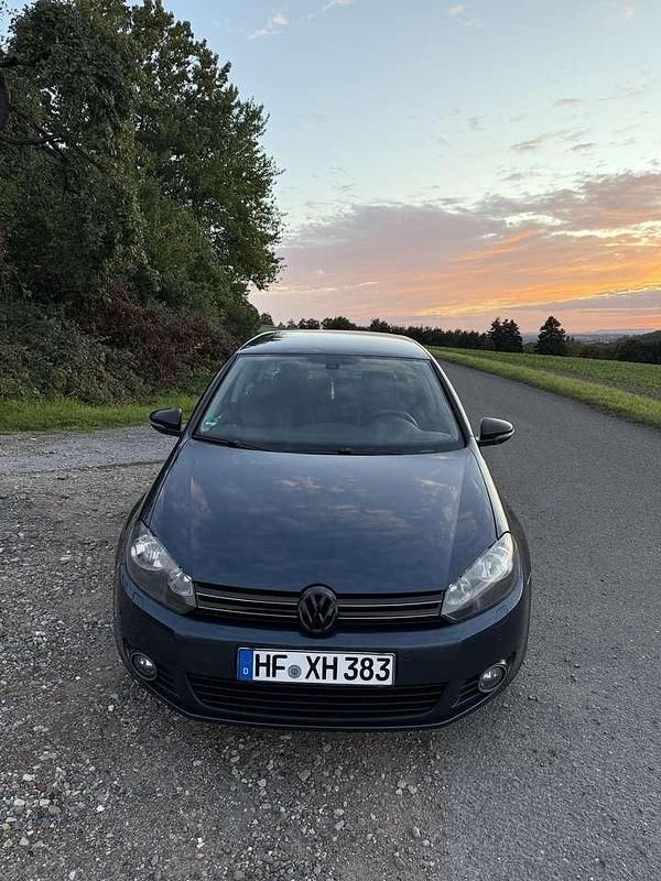 Blau Gebraucht 2012 VW Golf VI Match Kleinwagen | 6.200 € (Fairer Preis) - Bild 1/4