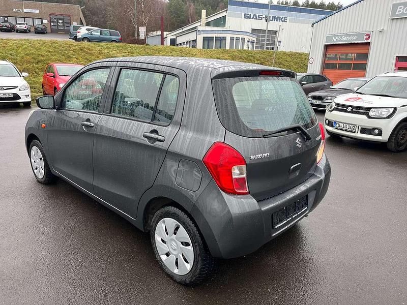 Gebraucht Suzuki Celerio Club 68 PS (50 kW) 2016 Grau Kleinwagen