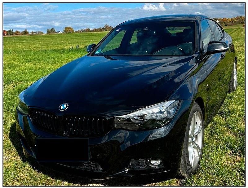 Schwarz Gebraucht 2020 BMW 320 Gran Turismo Performance Limousine | 23.900 € (Fairer Preis) - Bild 1/4
