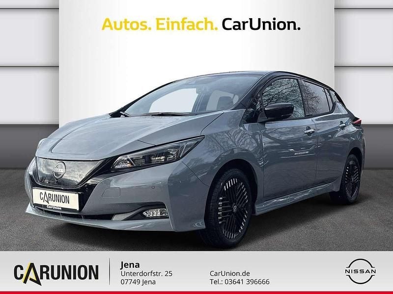 Ceramic grey / black (schwarz) Gebraucht 2024 Nissan Leaf Tekna Kleinwagen | 24.980 € (Guter Preis) - Bild 1/4