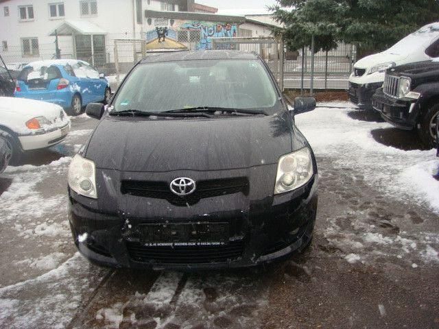 Gebraucht Toyota Auris Luna 97 PS (71 kW) 2008 Schwarz Kleinwagen