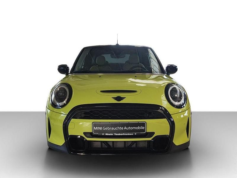 Gebraucht Mini Cooper S Cabriolet 178 PS (130 kW) 2021 Zesty yellow uni Cabrio