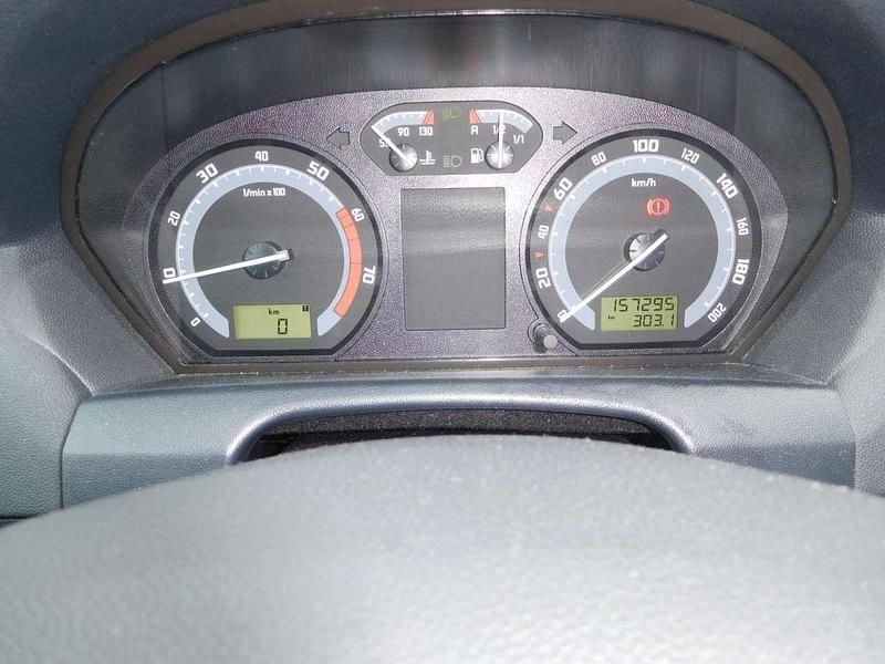 Gebraucht Skoda Fabia Ambiente 80 PS (58 kW) 2006 Grau Kombi