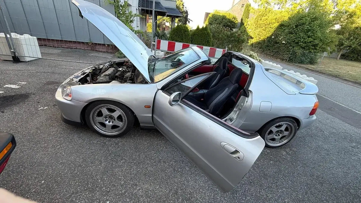 Gebraucht Honda CR-X 125 PS (91 kW) 1997 Silber Cabrio