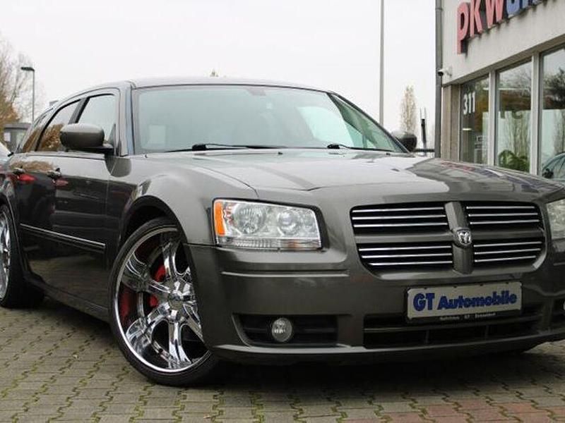Grau Gebraucht 2008 Dodge Magnum Kombi | 8.999 € - Bild 1/4