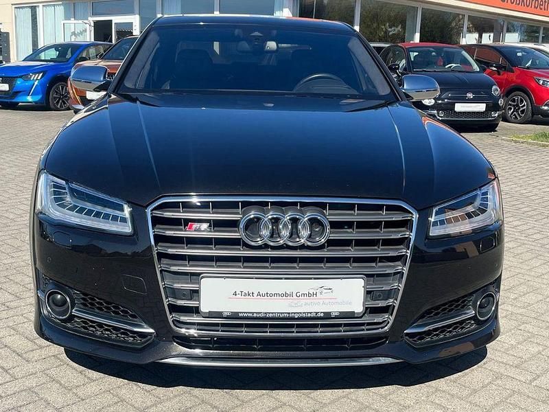 Second-hand Audi S8 519 CP (381 kW) 2014 Negru Berlinǎ