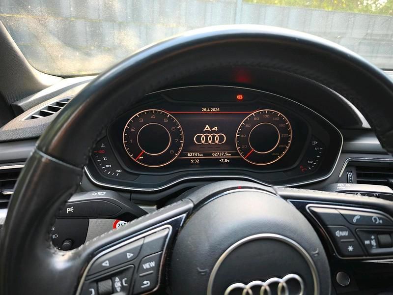 Second-hand Audi A4 150 CP (110 kW) 2017 Alb Berlinǎ