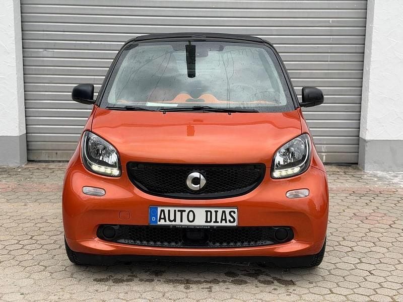 Gebraucht Smart ForTwo Cabrio 41 kW (56 PS) 2017 Orange Cabrio