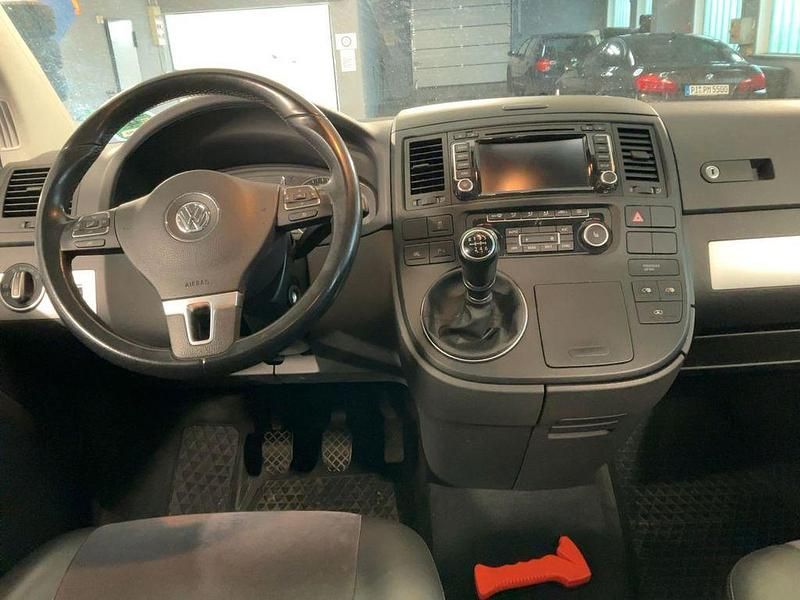 Gebraucht VW Multivan Highline 179 PS (131 kW) 2012 Braun Van