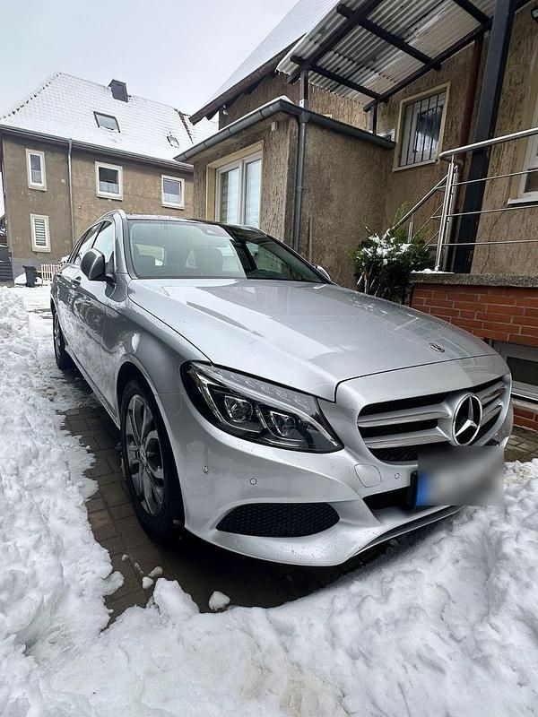 Silber Gebraucht 2018 Mercedes C220 Kombi | 17.990 € (Guter Preis) - Bild 1/4