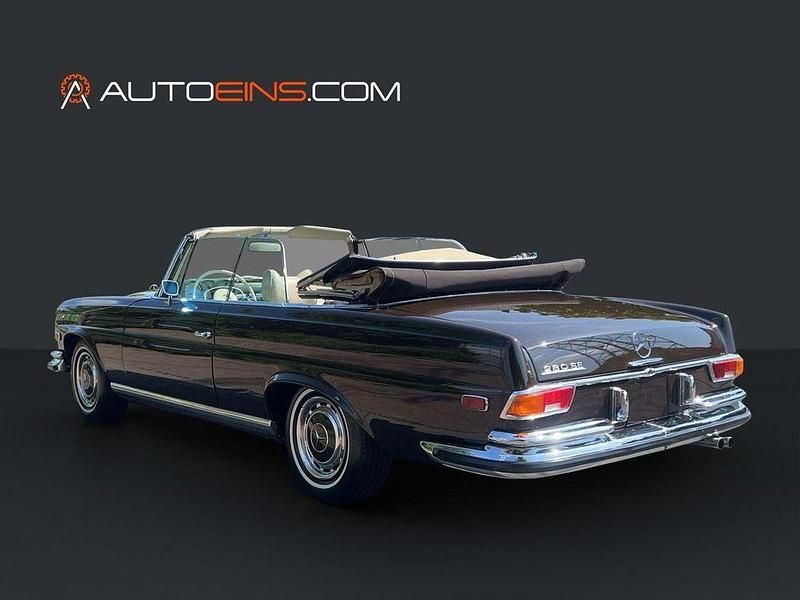 Gebraucht Mercedes W111 SE 160 PS (117 kW) 1971 Braun Cabrio