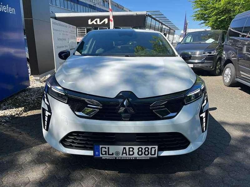 Gebraucht Mitsubishi Colt Select 91 PS (66 kW) 2025 Weiß Limousine