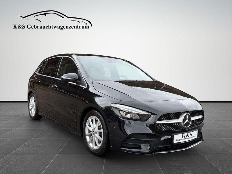 Gebraucht Mercedes B220 AMG line 190 PS (139 kW) 2020 Schwarz Van / Kleinbus