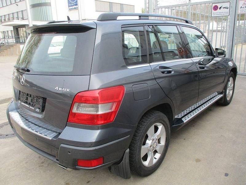 Gebraucht Mercedes GLK320 224 PS (164 kW) 2008 Grau SUV
