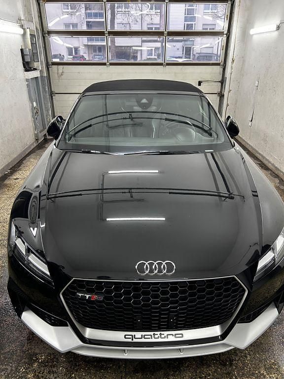 Schwarz Gebraucht 2018 Audi TT Roadster Ambiente Cabrio | 53.500 € - Bild 1/4