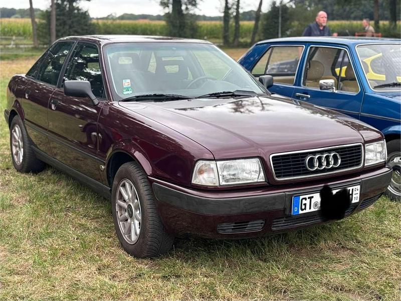 Rot Gebraucht 1993 Audi 80 Limousine | 4.490 € - Bild 1/4