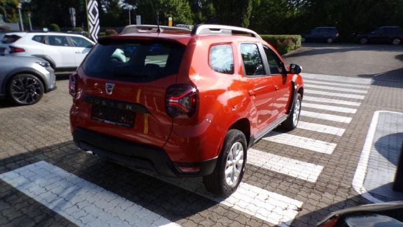 Gebraucht Dacia Duster Expression 131 PS (96 kW) 2022 Orange arizona (metallic) SUV