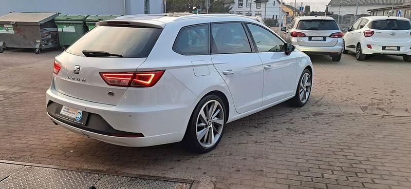 Gebraucht Seat Leon ST FR 184 PS (135 kW) 2016 Weiß Kombi