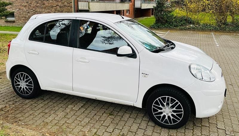 Gebraucht Nissan Micra 80 PS (58 kW) 2013 Weiß Kleinwagen