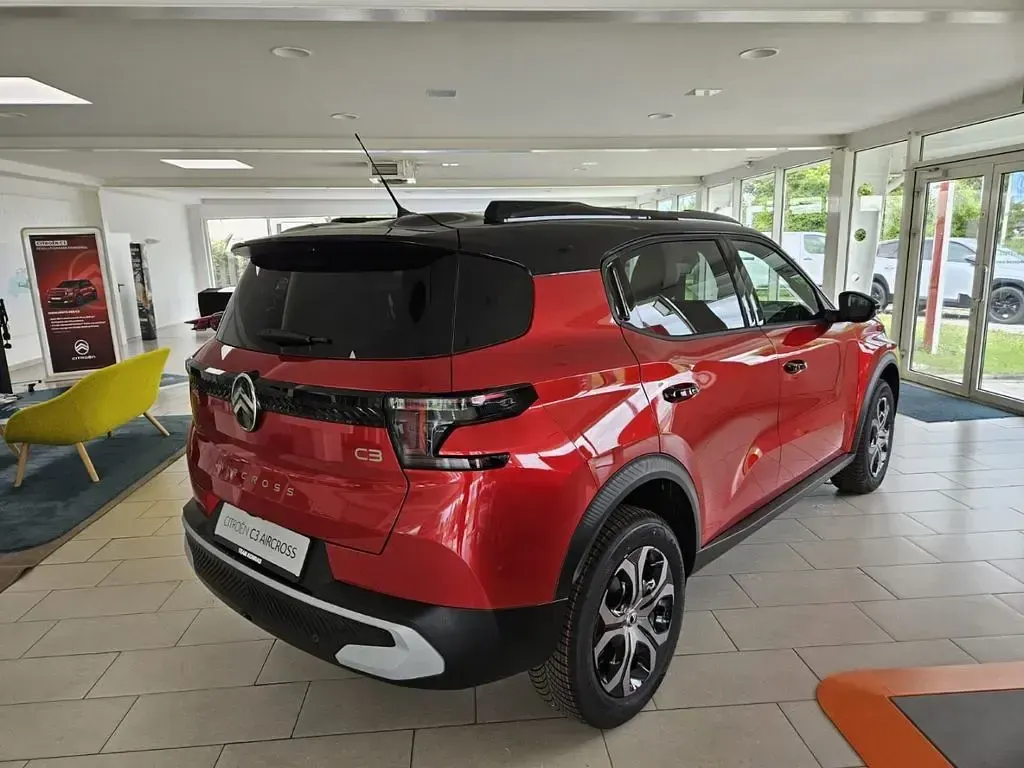 Neu Citroën C3 Aircross 101 PS (74 kW) 2026 Rot SUV