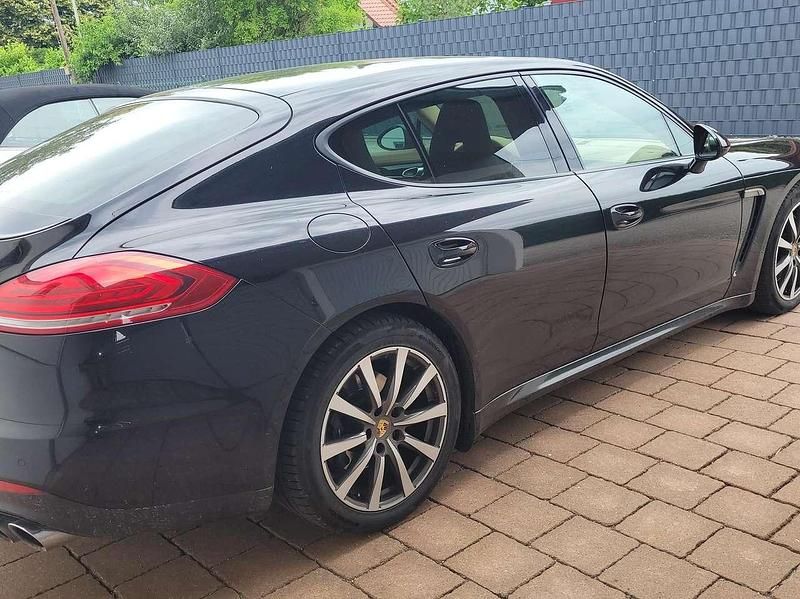 Gebraucht Porsche Panamera 4 310 PS (228 kW) 2015 Schwarz Limousine