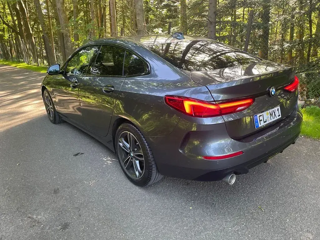 Gebraucht BMW 218 Gran Coupé Sport Line 140 PS (102 kW) 2020 Grau Coupé