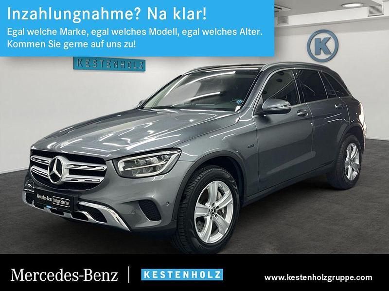 Grau Gebraucht 2021 Mercedes GLC300e SUV | 34.790 € (Guter Preis) - Bild 1/4
