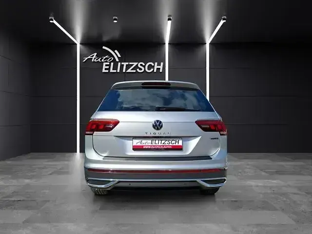 Gebraucht VW Tiguan Elegance 190 PS (139 kW) 2022 Reflexsilber metallic SUV