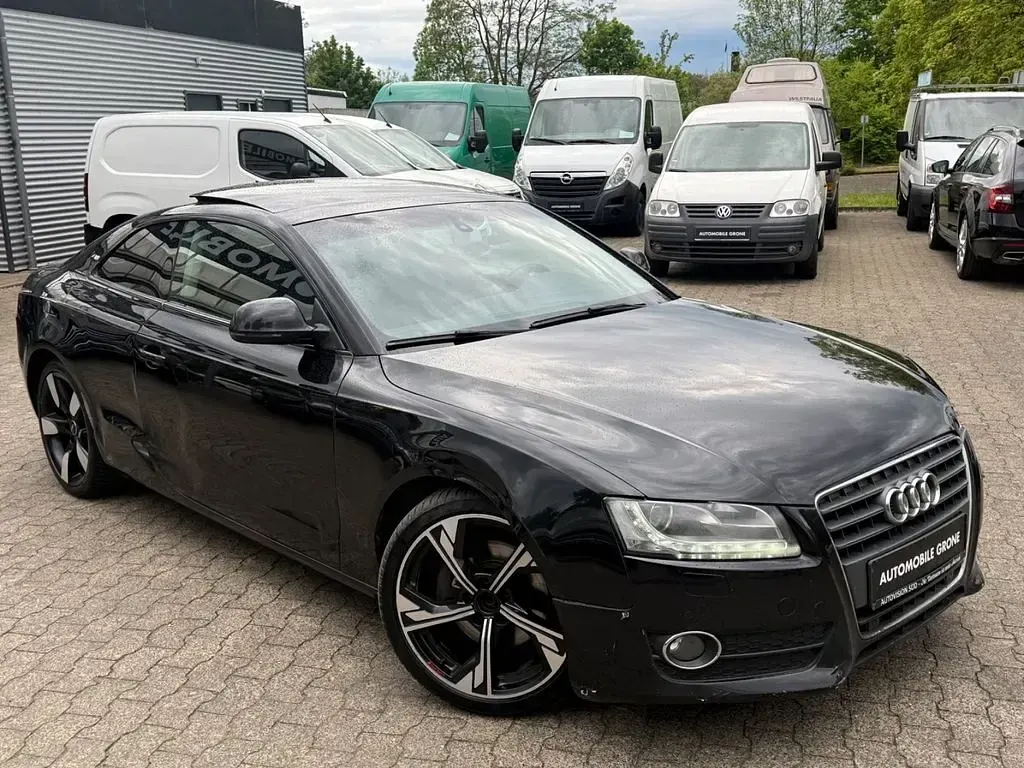 Second-hand Audi A5 S-Line 190 CP (139 kW) 2008 Negru Coupe
