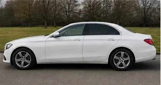 Gebraucht Mercedes E200 184 PS (135 kW) 2016 Weiß Limousine