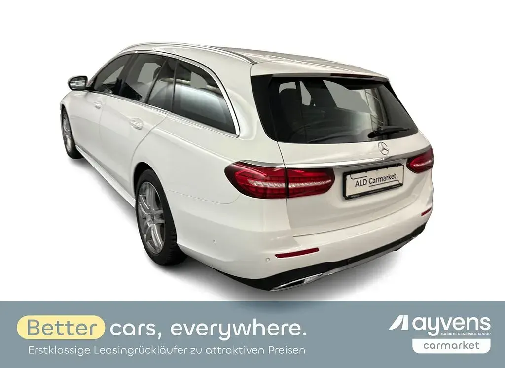 Gebraucht Mercedes E220 AMG line 200 PS (147 kW) 2023 Weiß Limousine