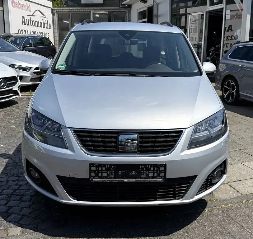 Gebraucht Seat Alhambra Style 150 PS (110 kW) 2020 Silber Van / Kleinbus