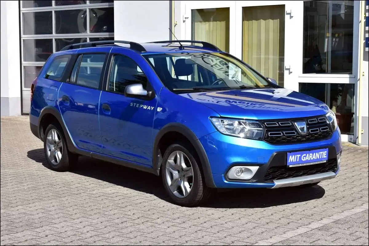 Gebraucht Dacia Logan Stepway 90 PS (66 kW) 2019 Blau sky Kombi