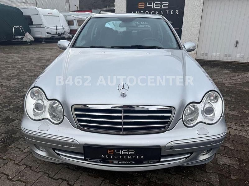 Gebraucht Mercedes C320 Avantgarde 224 PS (164 kW) 2007 Silber Limousine