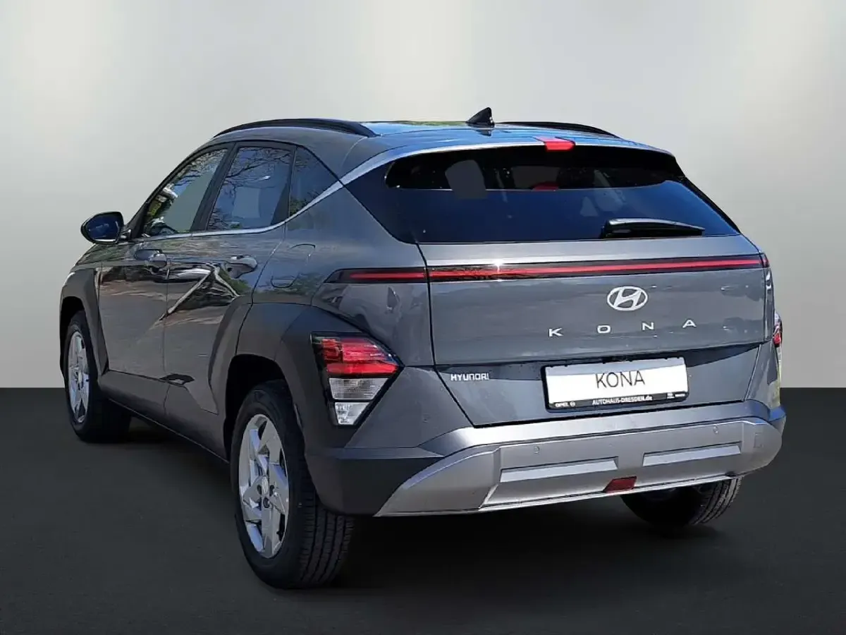 Neu Hyundai Kona Trend 150 PS (110 kW) 2026 Ecotronic gray / mic SUV